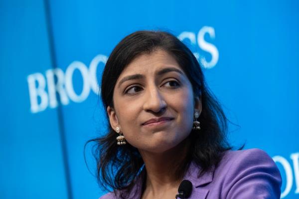 FTC Chair Lina Khan said that the proposed rule to ban any hidden and bogus junk fees would require "ho<em></em>nest pricing."